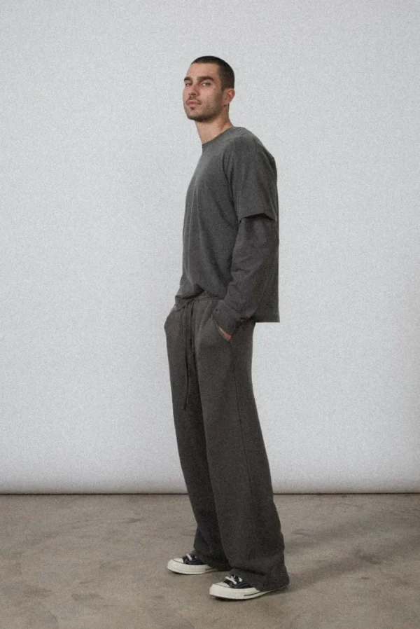 Elwood Clothing CORE STRAIGHT LEG SWEATPANT- Sweatpants