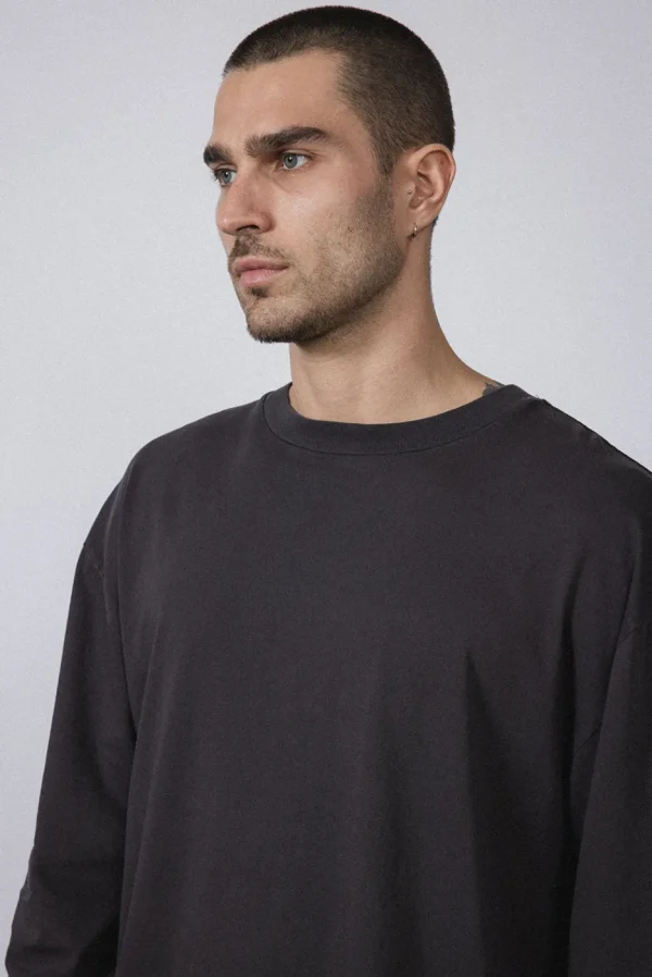 Elwood Clothing OVERSIZED CORE LS TEE- Tees